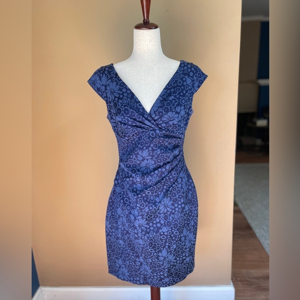Kay Unger Floral V Neck Cocktail Dress Cap Sleeve Size 8 NWT Vintage Purple