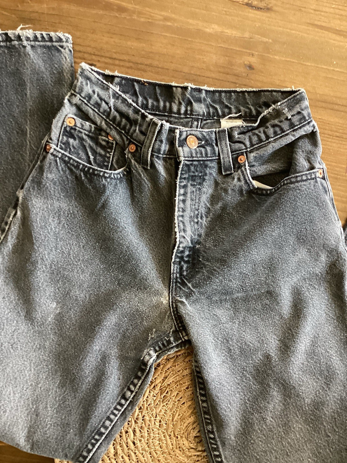 Vintage Women’s Size 2 Faded Black Levi’s 550 High Rise Straight Leg Mom Denim