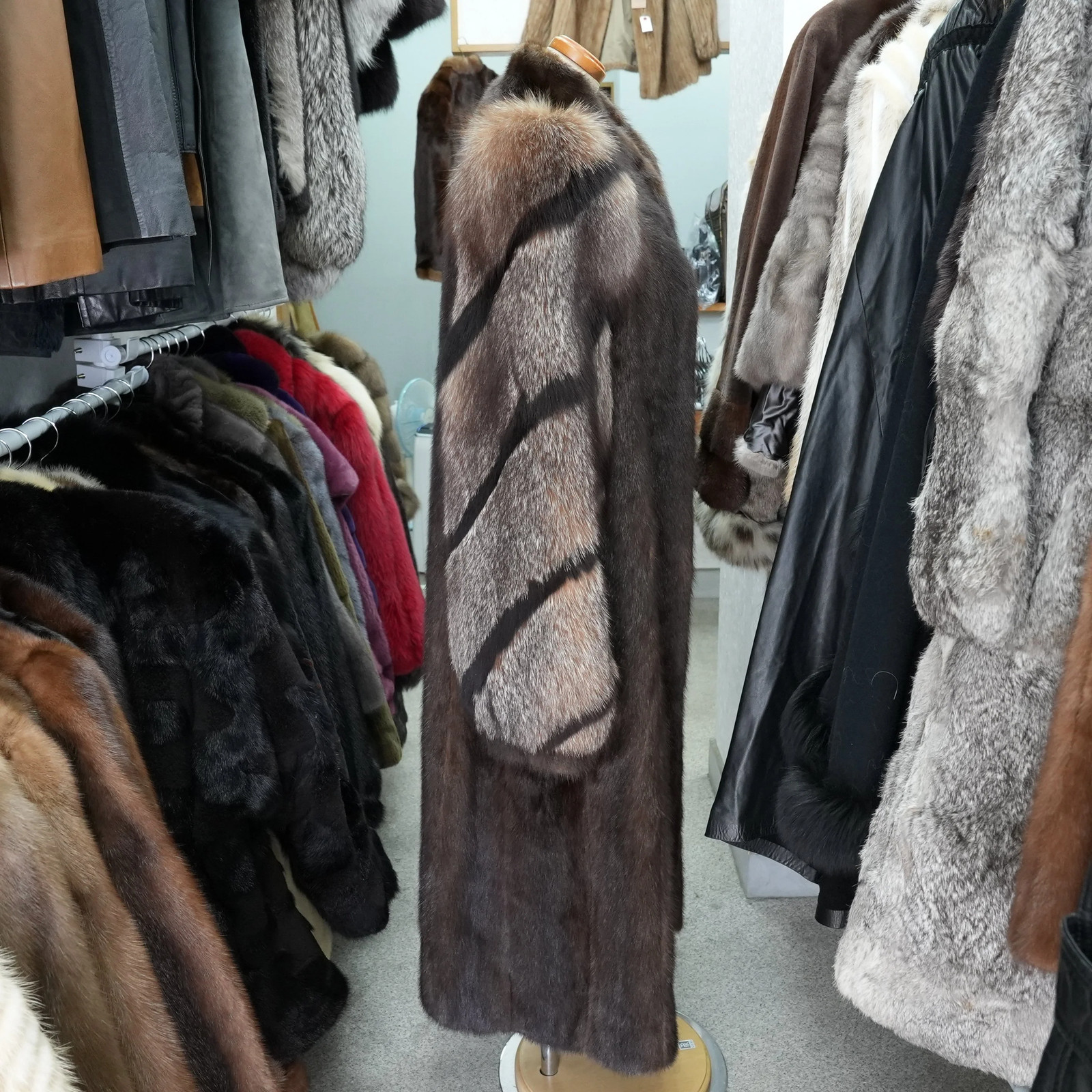 Demi Buff SAGA Mink and Silver Fox Fur arm Long Coat – Genuine Vintage Fur Fr…
