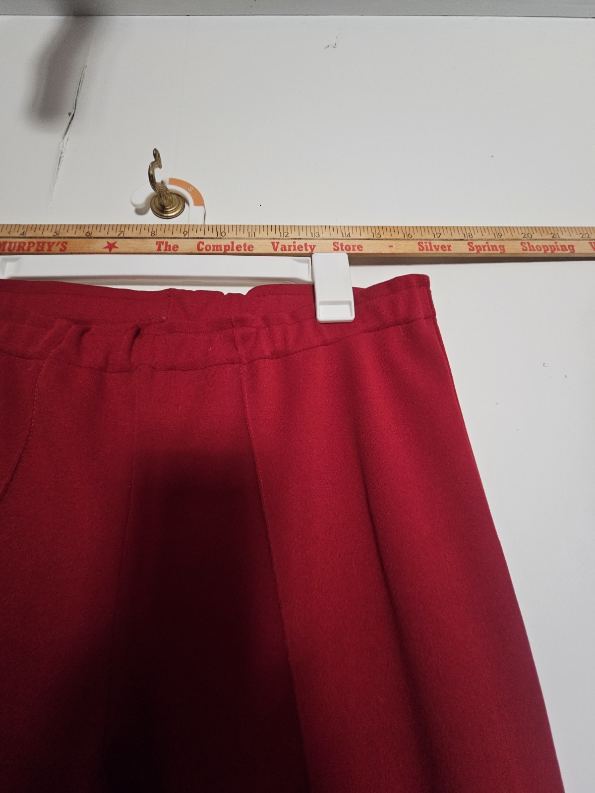 VNT Queens-Way To Fashion 37″ Elastic Waistband RED Slacks