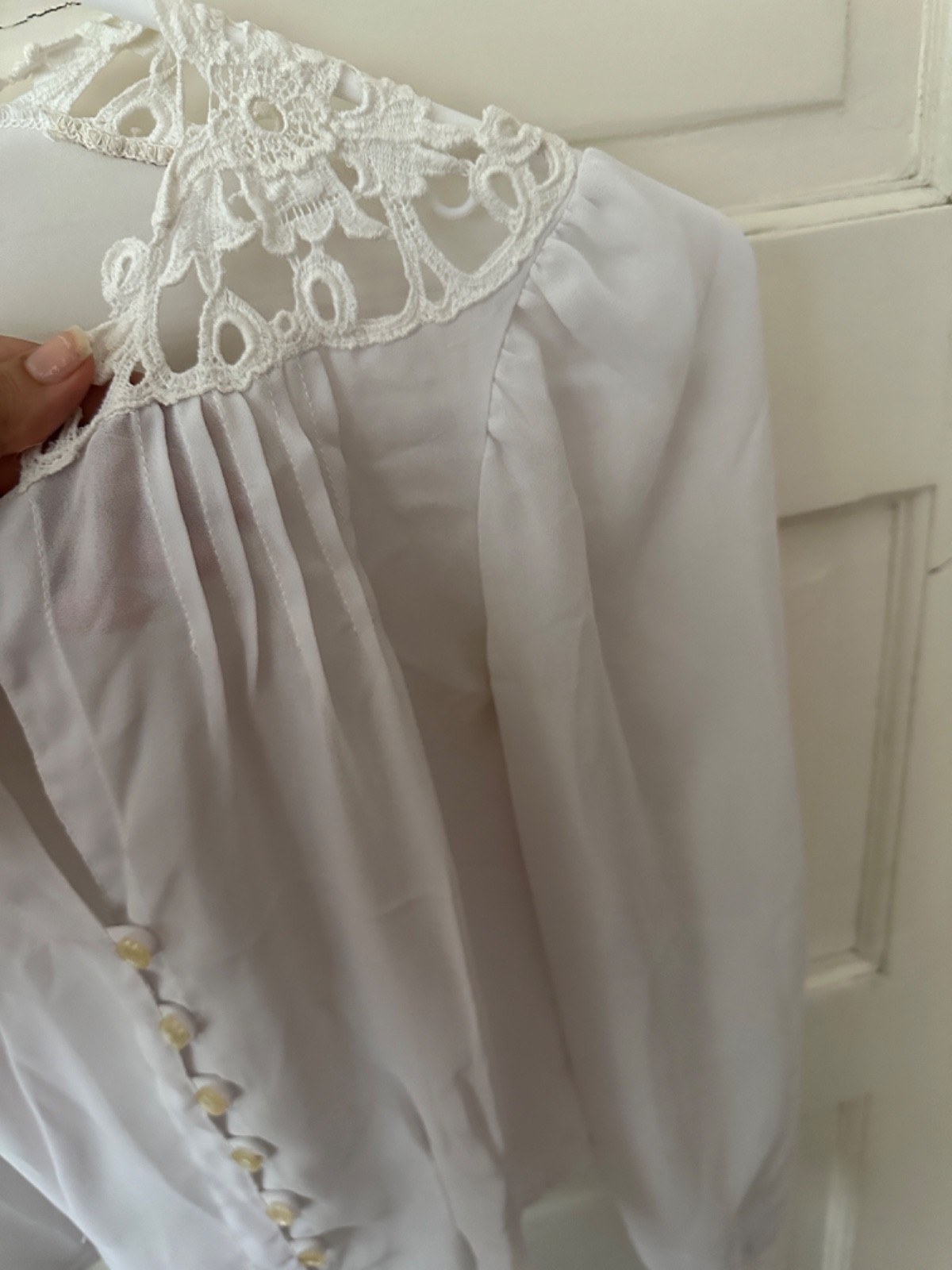 Vintage 70’s Boho Lace Yoke Patchwork Long Cuff Sleeve White Button Up Blouse