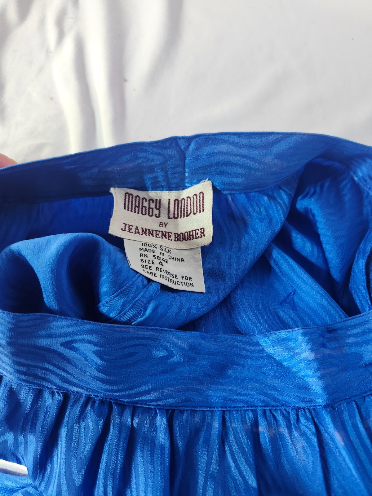 Vintage Maggy London by Jeannene Booher 100% Silk 2-Pc Skirt Set Blue Moire Sz 4
