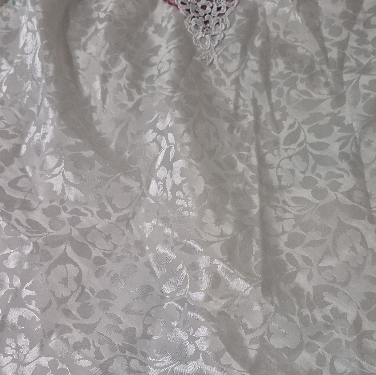 Val Mode White Satin Floral Jacquard Camisole Top w/ Lace Trim Vintage