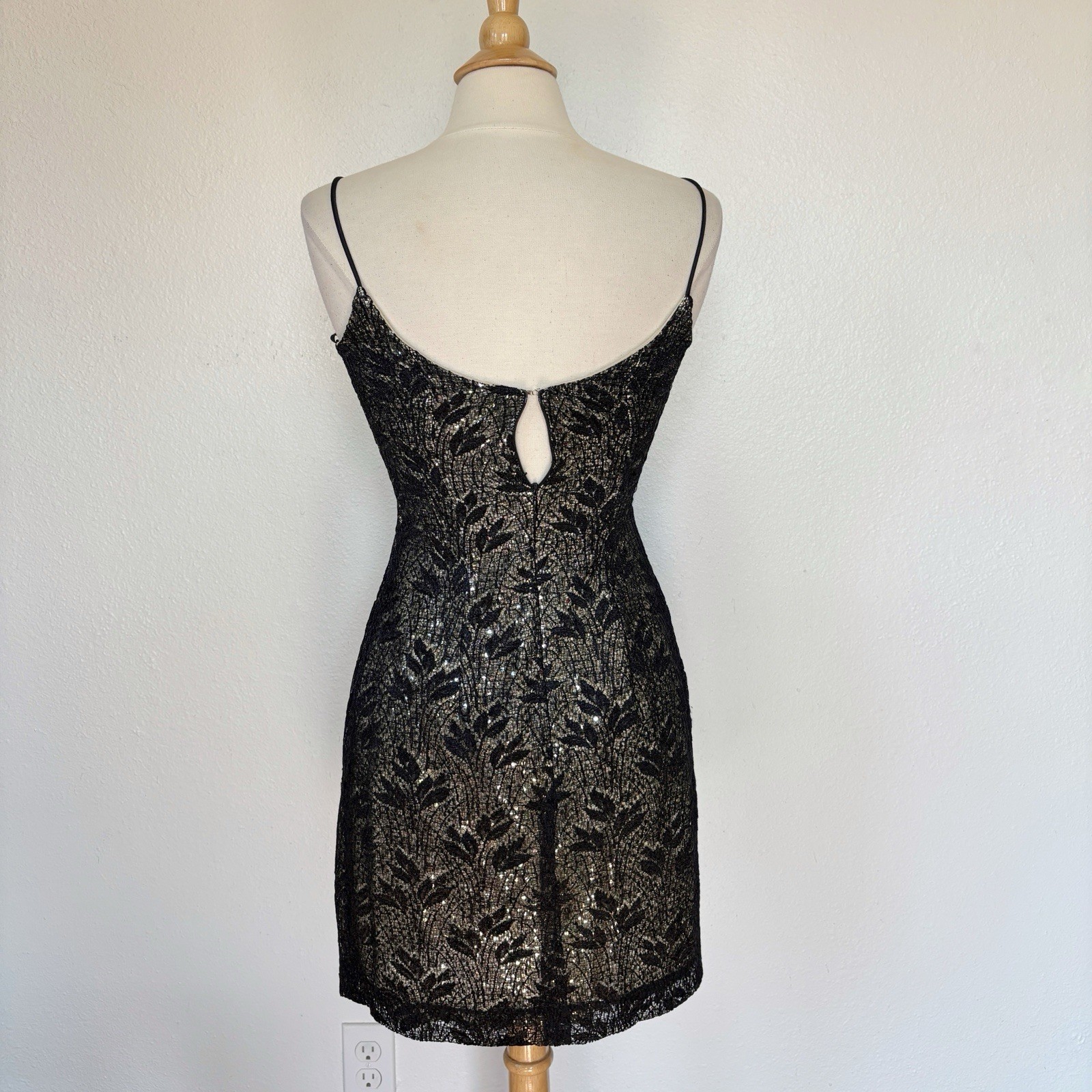 Vintage Bari Jay Black and Silver Sequin Lace Mini Cocktail Dress Size 3/4