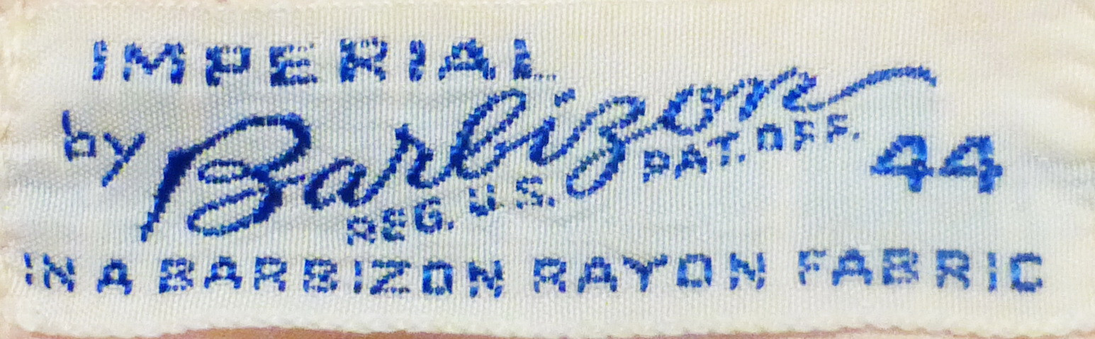 RARE FIND!!! ELEGANT 1942 BARBIZON IMPERIAL LACE TRIM CLASSIC WW2 STYLE 44 VGVC