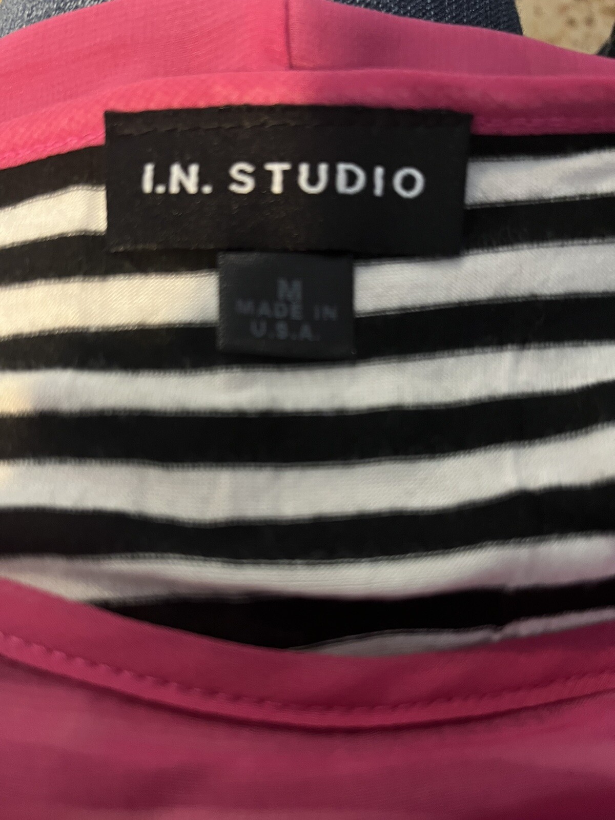 Vintage 90 I.N. Studio Woman Black-and-white stripes pink Sheer Ladder Top SZ M