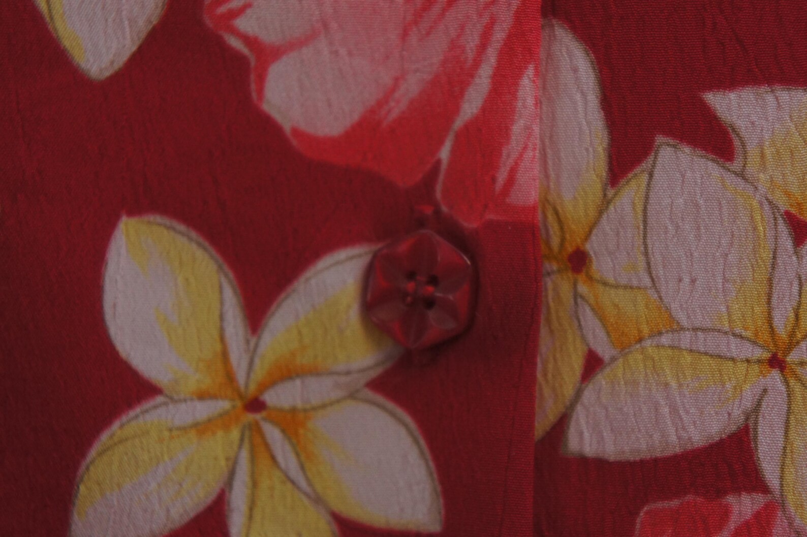 Vintage 90s Red Hibiscus Floral Hawaii Shirt By Bon Worth Size Medium Boho Retro