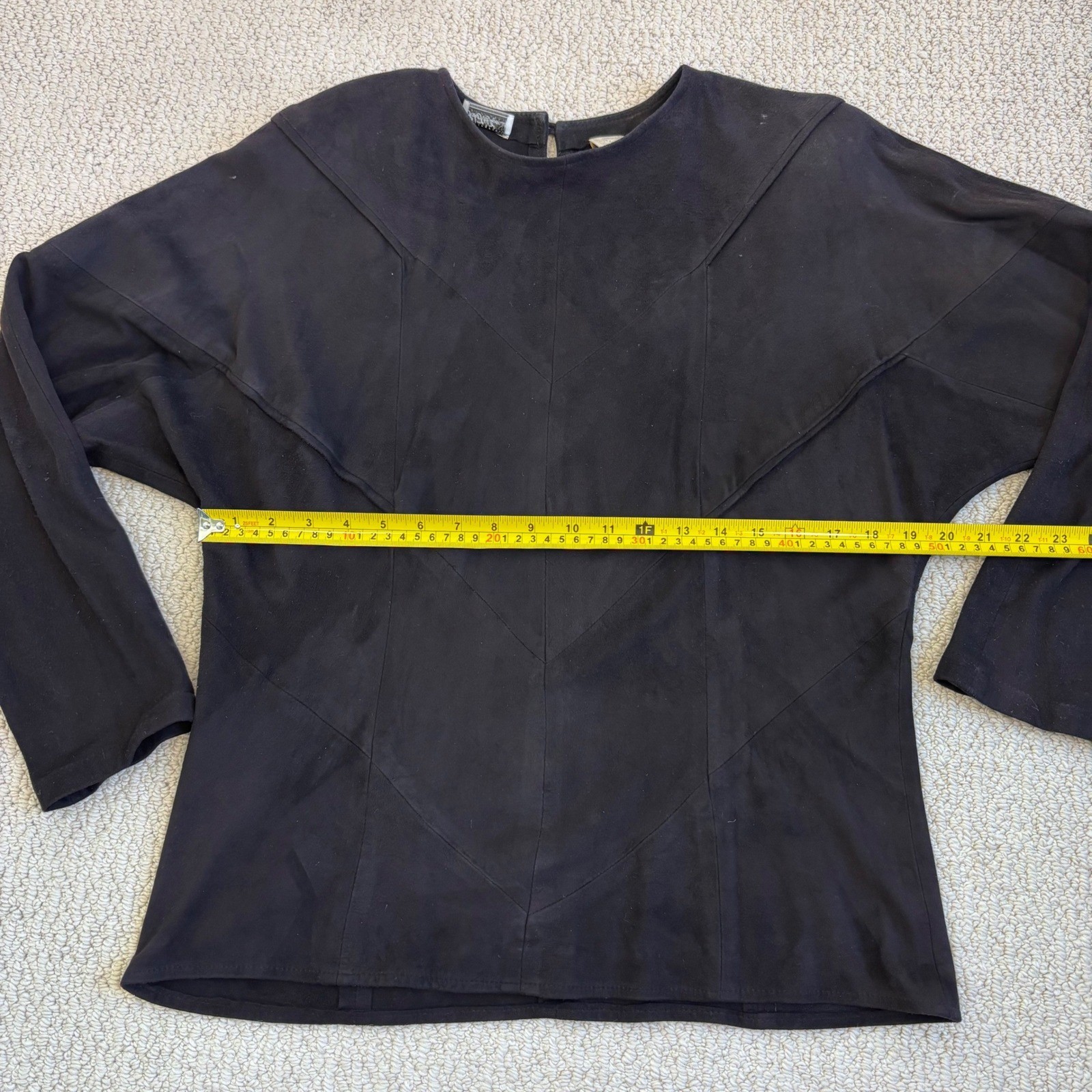 Vintage West Bay Saks Fifth Avenue Black Lamb Suede Padded Shoulder Top Size 6