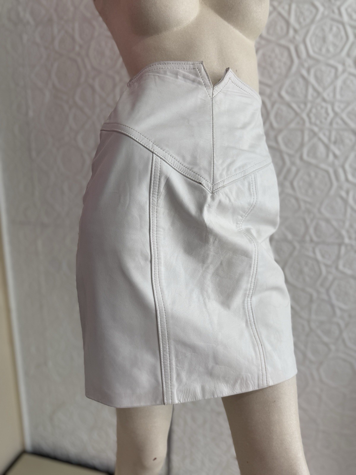 Vintage white leather skirt 1980s vampy rock & roll midi