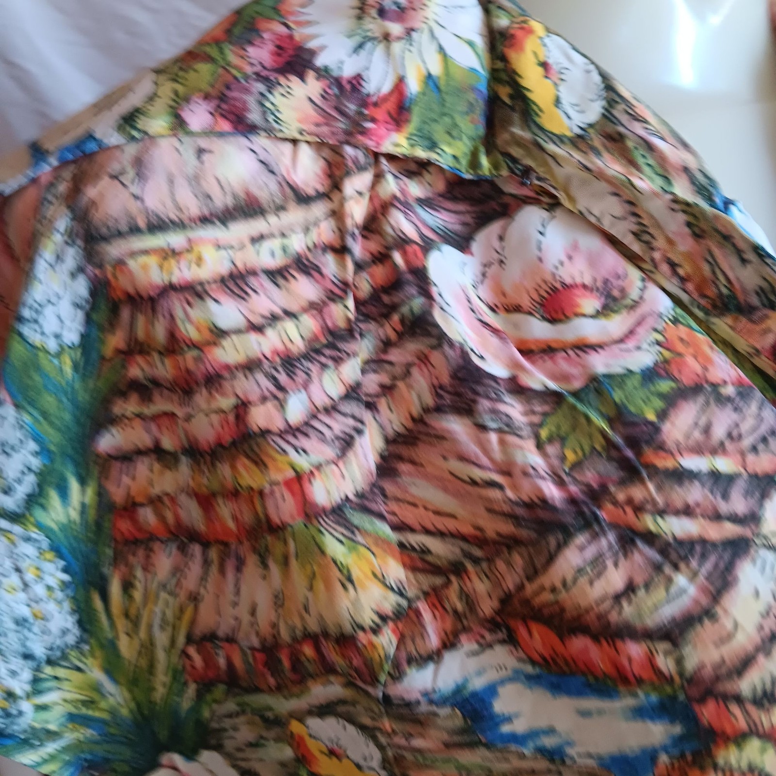 True Vintage Shirt Large 1OF1 Rayon Handmade Womens Floral Short Sleeve Side Zip