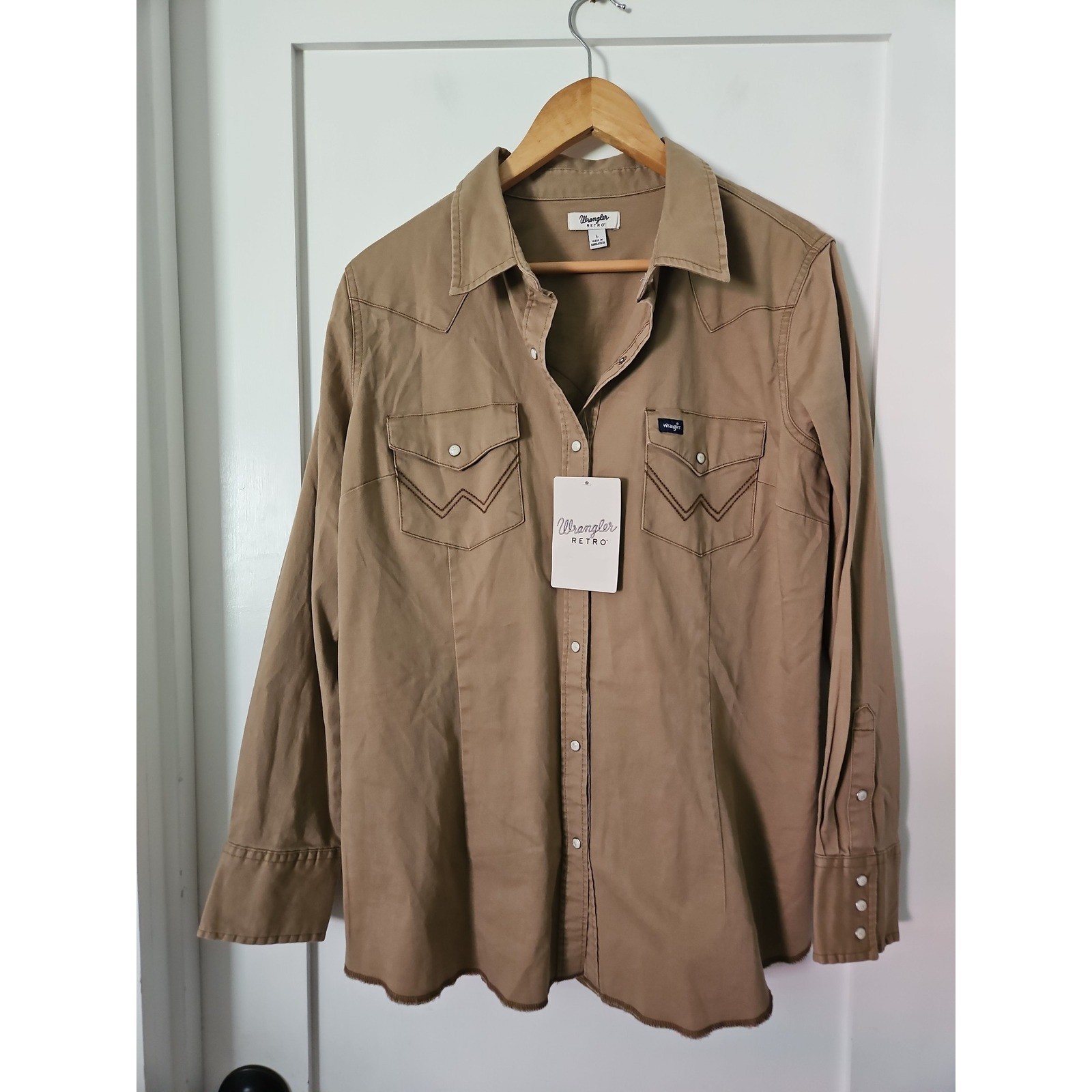Wrangler Retro NWT Western Pearl Snap Shirt L Tan Khaki Cowgirl Ranch