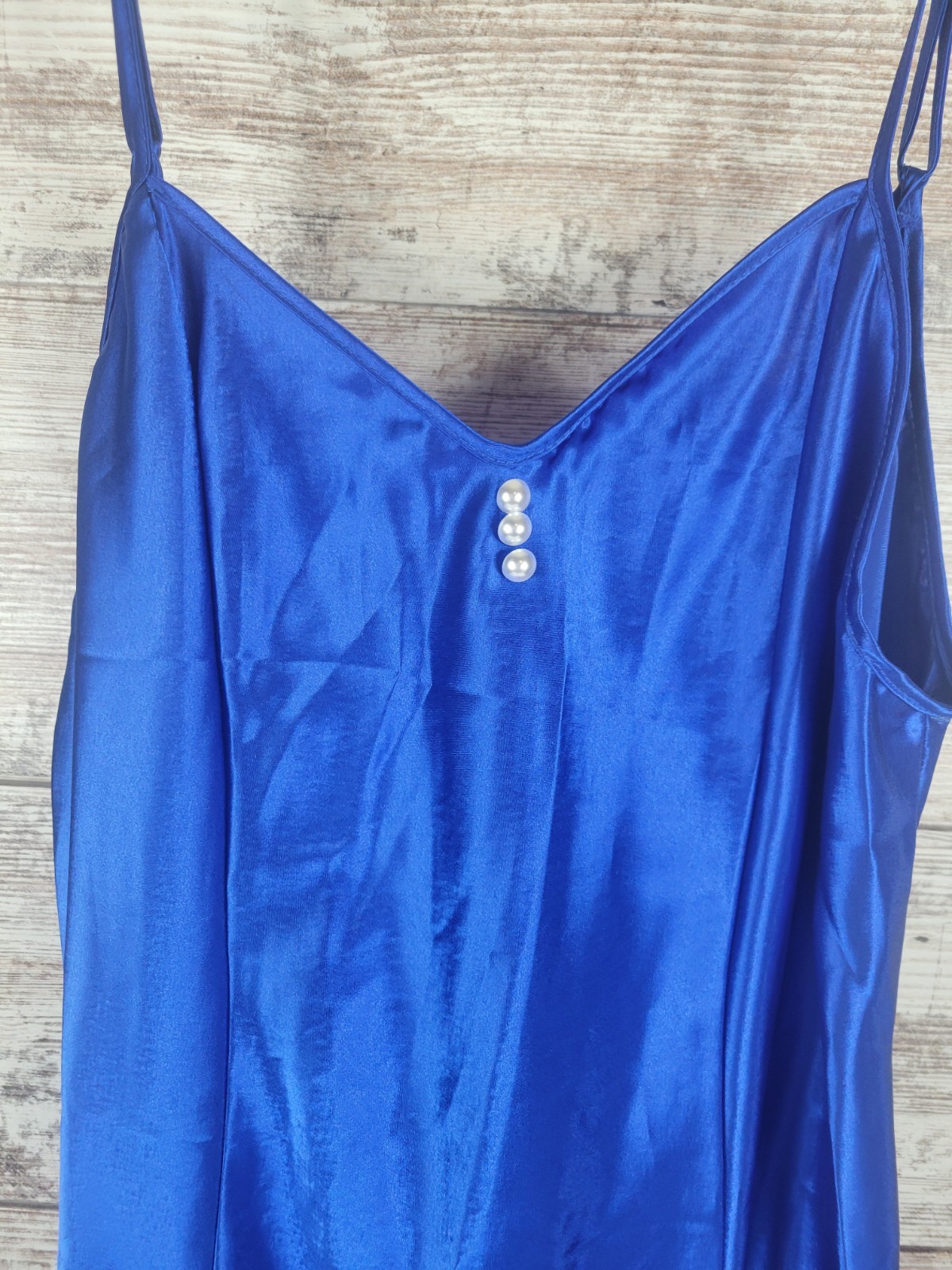 Vintage Lady Cameo Dallas Blue Satin Chemise Lingerie Nightgown Size Large USA