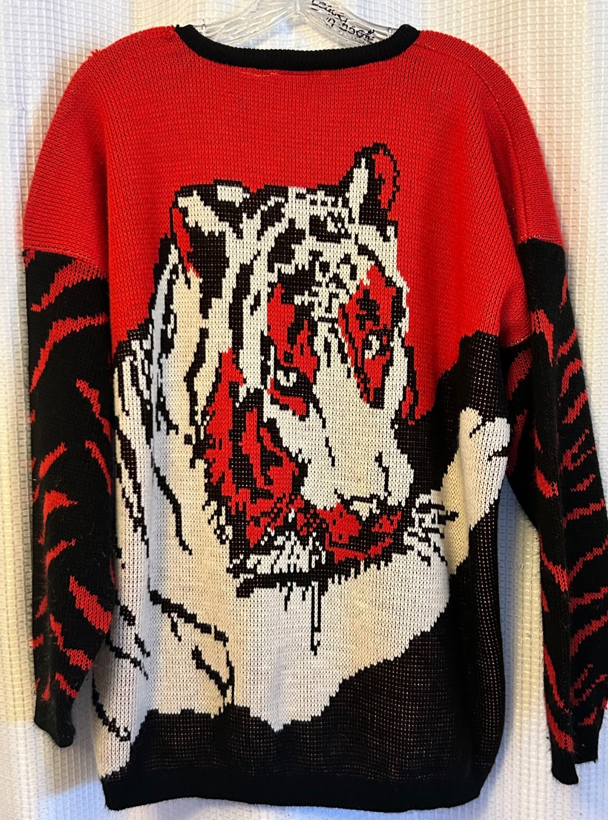 VTG Venezia Tiger Sweater Red Black White OSFA 80s 90s Grandmacore
