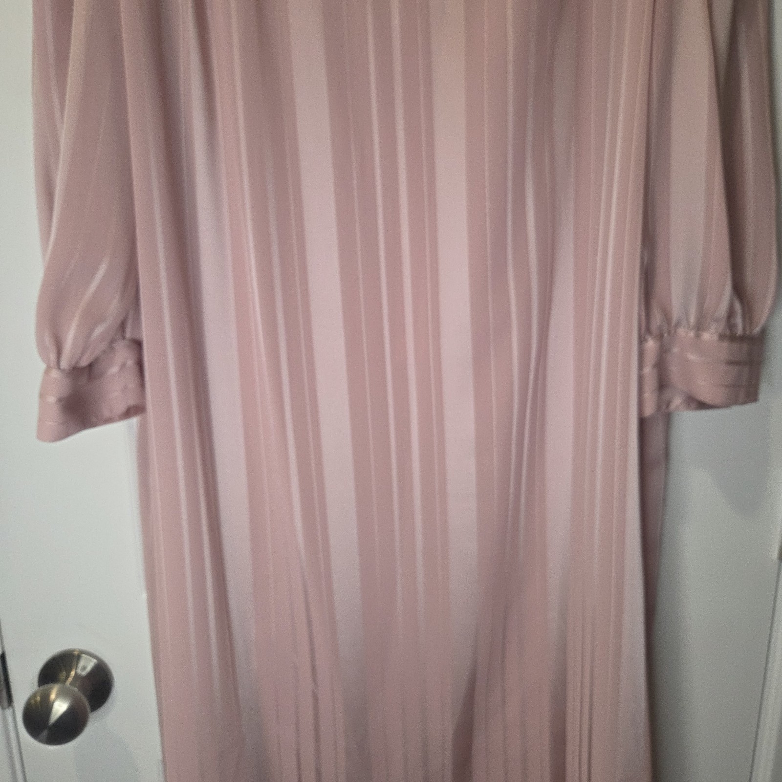 Vintage 80’s Retro Leslie Pomer Pink Dress Size 18B Cowl Neck Shoulder Pads