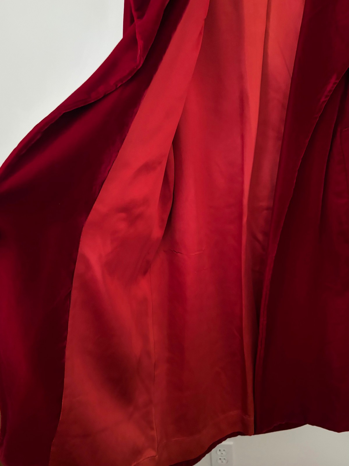 Red Velvet Vintage Opera Coat – Fully Lined