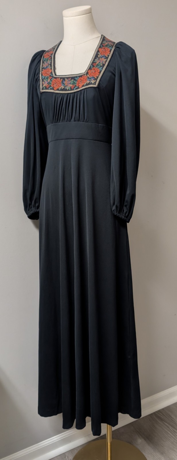 Vintage 70’s Empire California Holiday Jersey Maxi Boho Dress Tapestry Trim XS/S