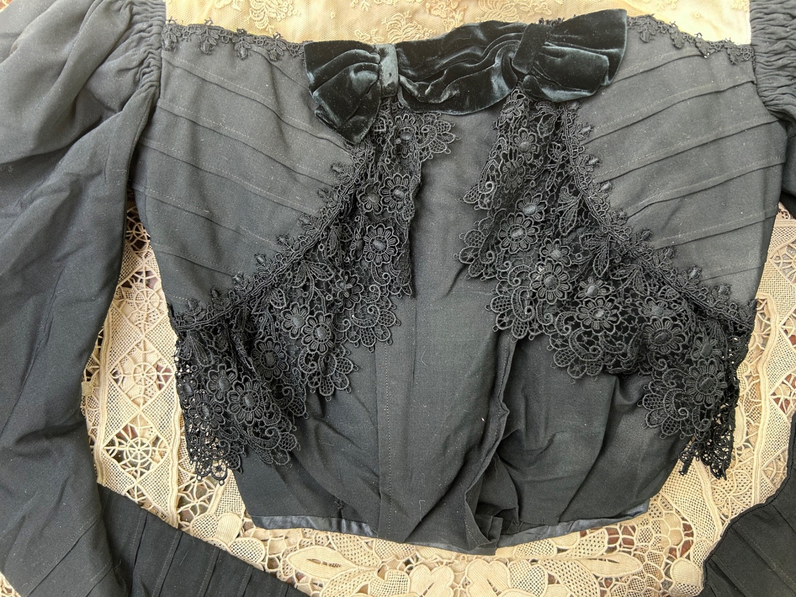 Antique Edwardian Black Lace Bodice Dress PRISTINE XXS Victorian Shirt Waist