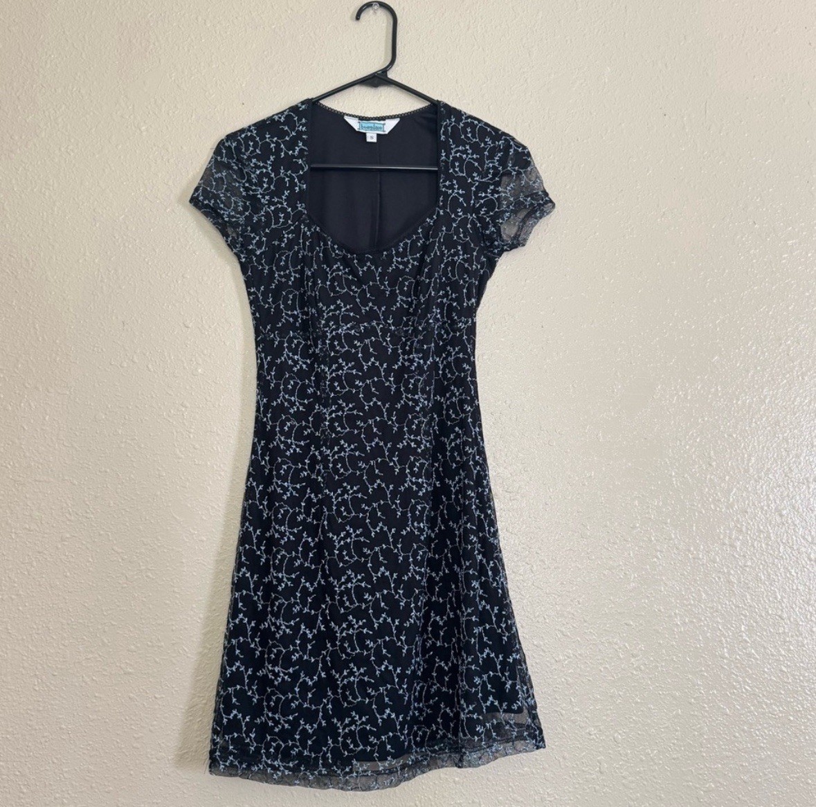 Vintage 90’s Hourglass Embroidered Stitched Stretch Mini Dress Fairycore Cottage