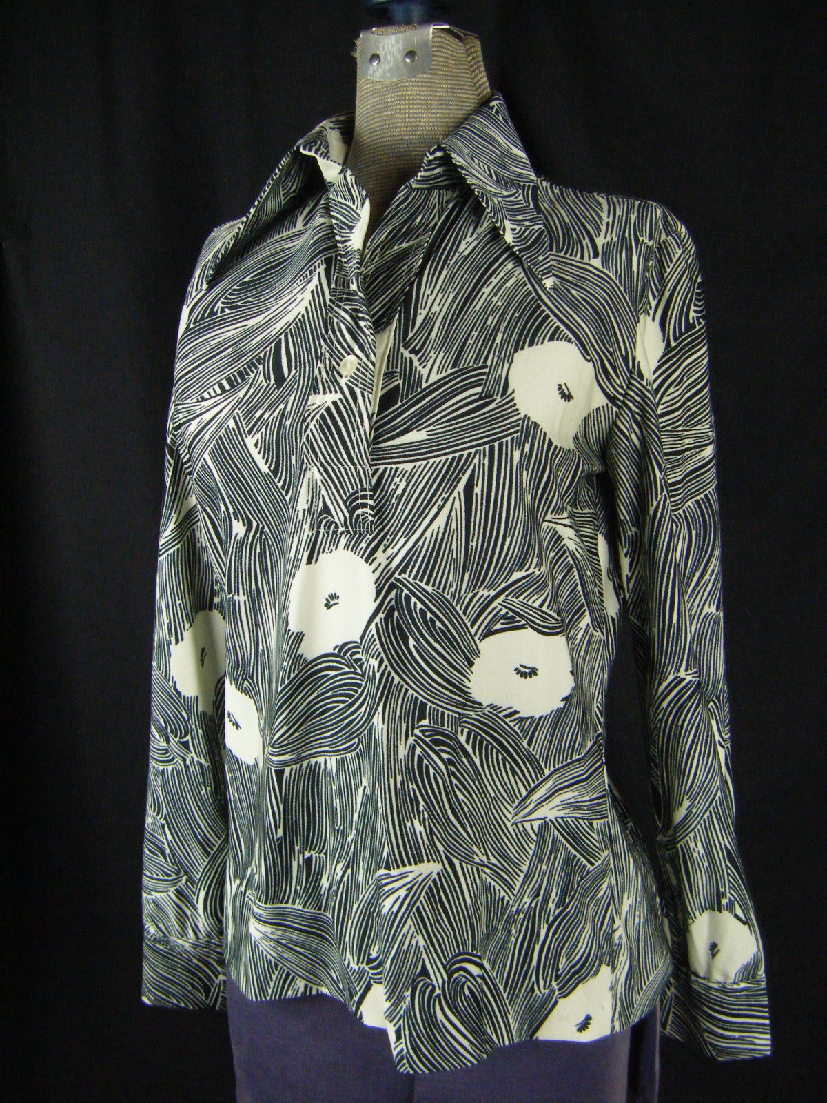 LANVIN Vtg 70s Black White Abstract Print Knit Top-Bust 37/S-M