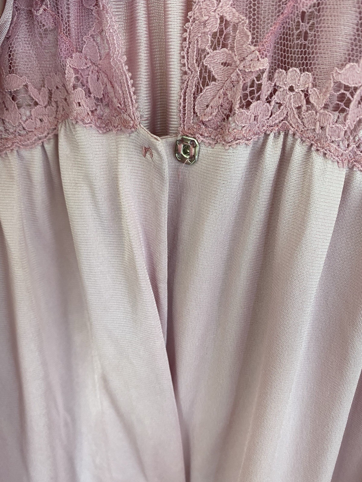VTG Lily Of France Pink Nylon Robe Lace Accordion Pleating Necktie Large