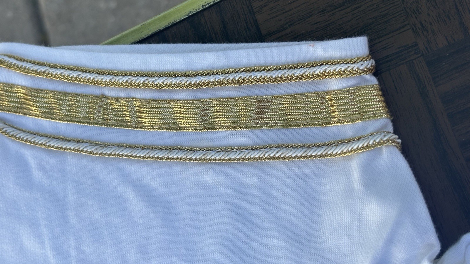VTG Liz Claiborne Short Sleeve Top Gold Rivets 100% Cotton Coastal Grandmother