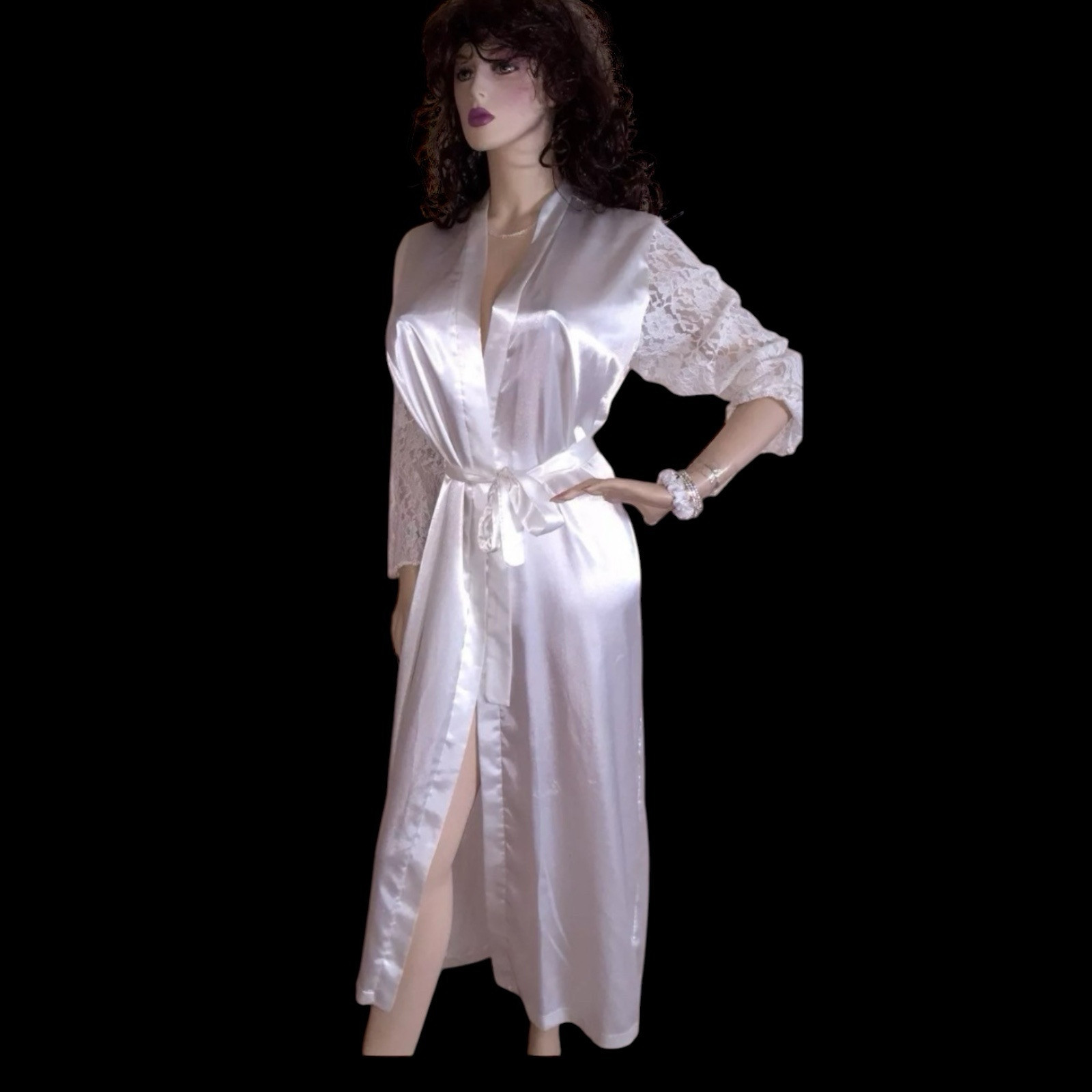 Vintage INTIME of California LONG White Satiny LACE Sleeves Robe Sz S