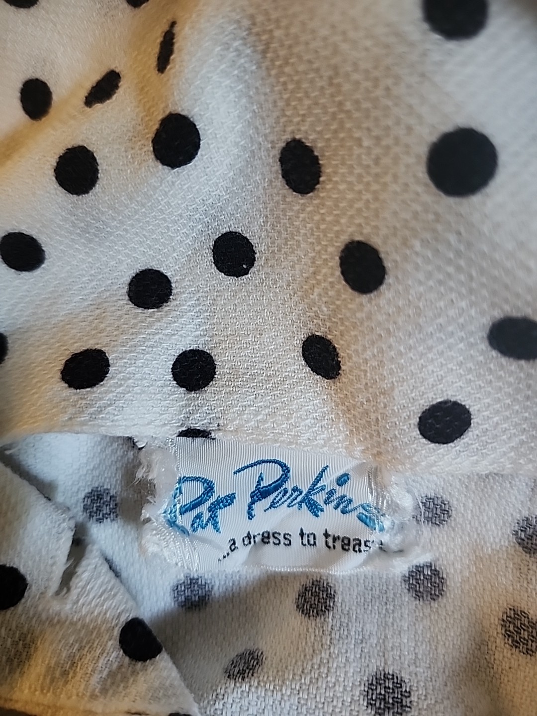 Vg 50s Dress White w/Black Polka Dot Fitted Waist Lrg Button Front W Pockets S/M