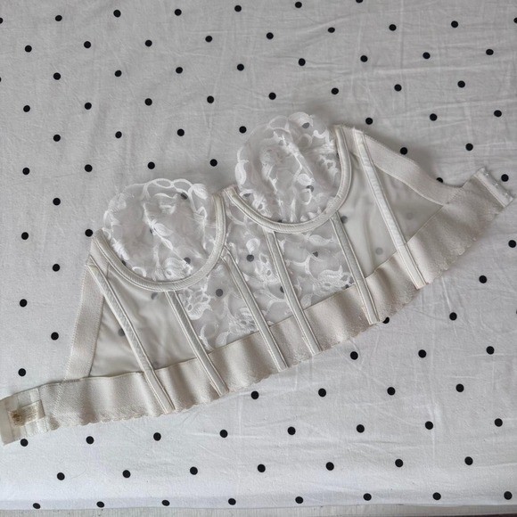 Vintage Gold Label Victoria’s Secret RARE White and cream Lace Corset