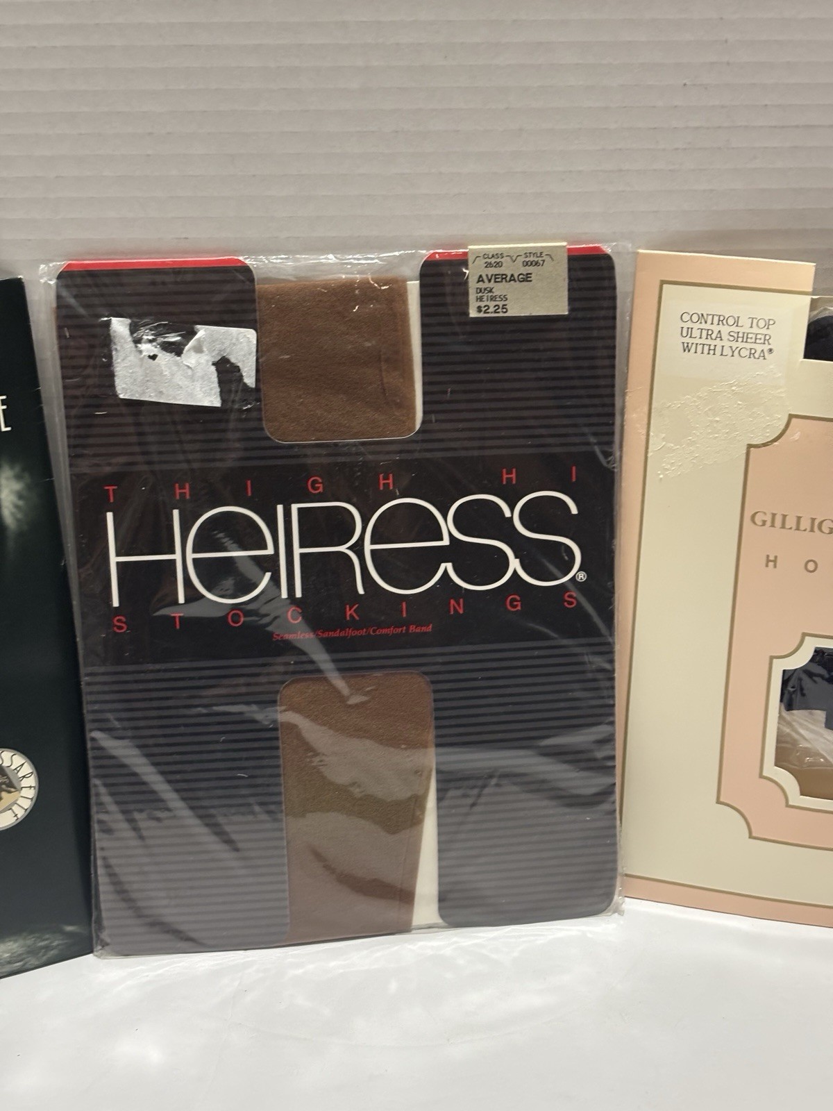 Lot 3 Vintage Vassarette, Heiress & Gilligan O’Malley Pantyhose 2 Navy, 1 Tan.