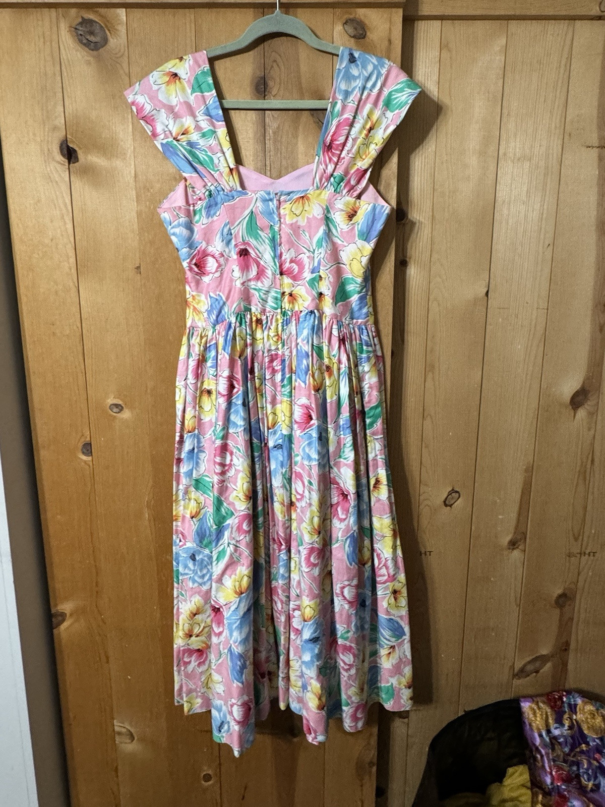 VTG Women’s Floral Midi Dress XS/S Bust 33” (flaws) Easter & Summer/Spring