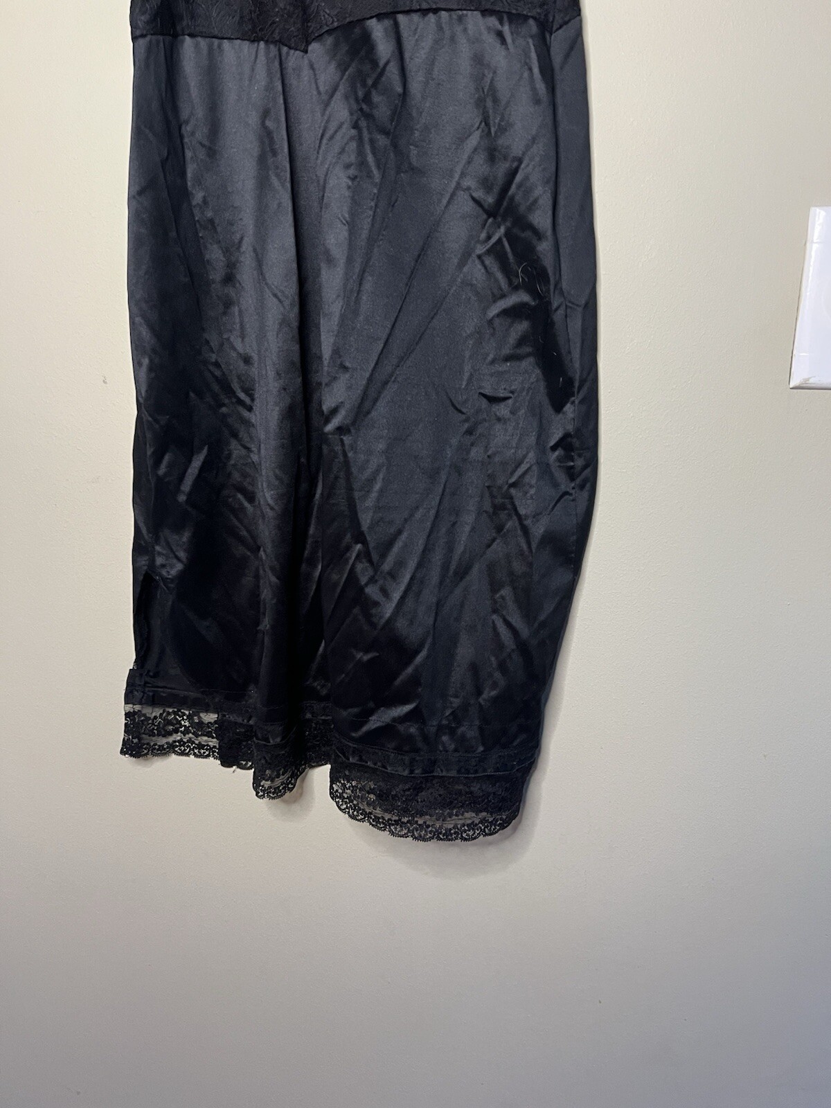 Vintage Vanity Fair Black Lace Satin Slip Nightgown Dress Small Made In USA
