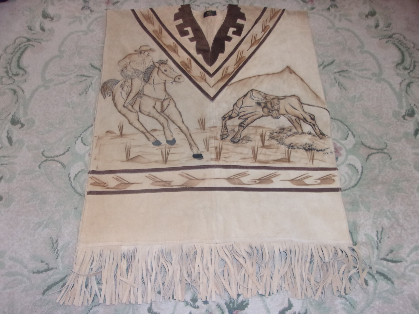 Armando Made in Mexico Leather Suede Fringed Poncho Design Front and Back