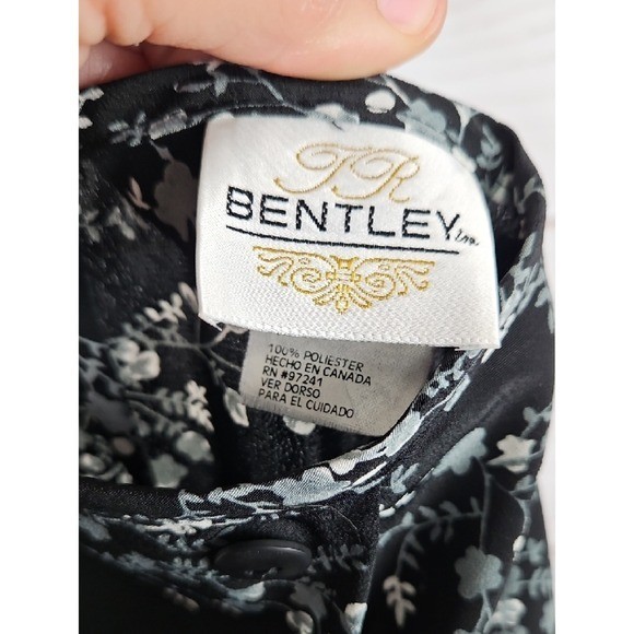 Vintage TR Bentley Black Ditsy Floral Mini Skirt Tulip Hem Women’s 4 XS