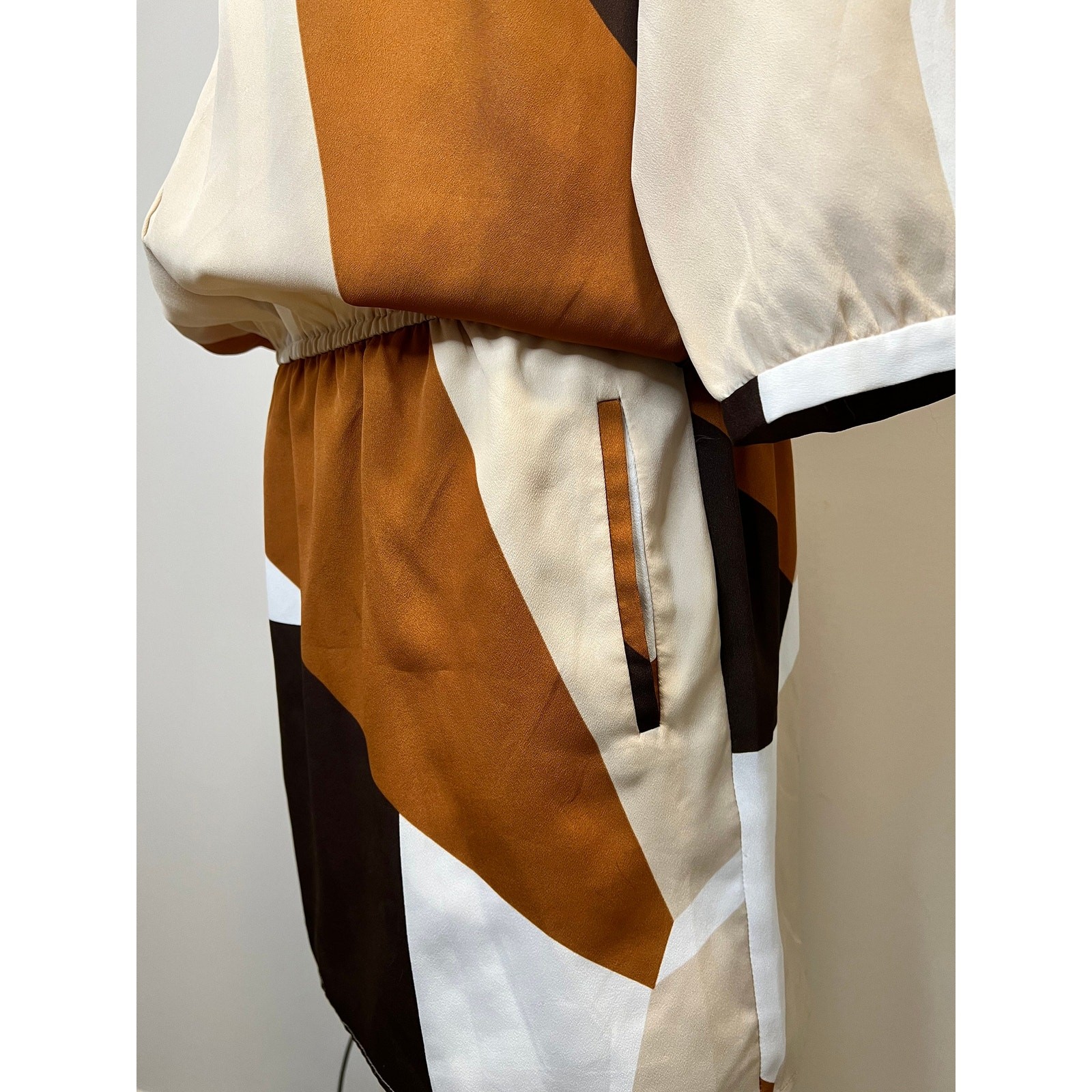 Vintage New York And Company Geometric Pleated Brown/Tan Mini Dress Size S