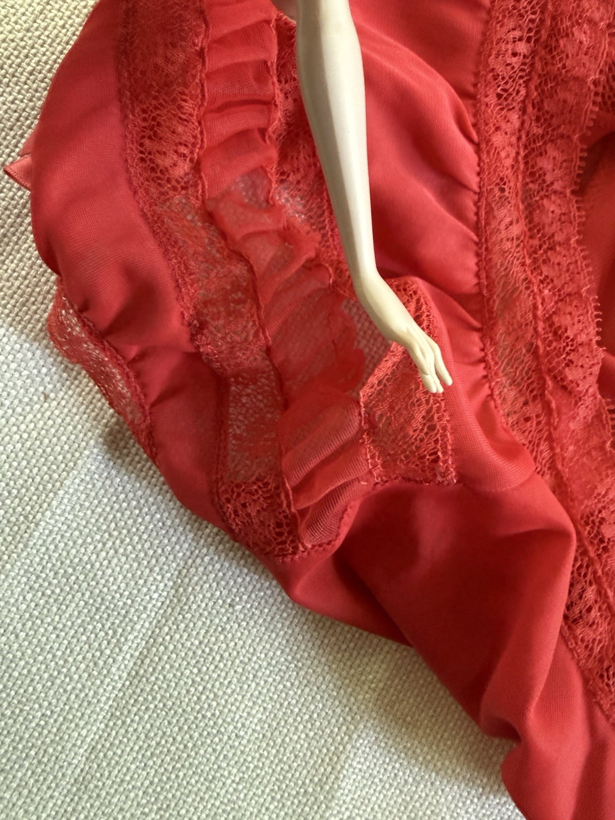 Vtg 60s Nightgown Chiffon Pleat Maxi Empire Goddess Siren Red Lace Nylon M 36 38