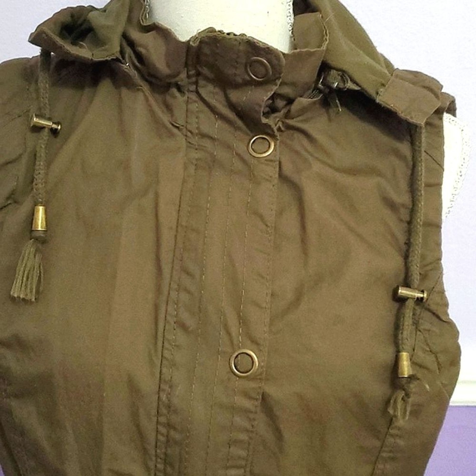 VTG Snobbish Olive Military Utility Cargo Sleeveless Hooded Tied Waist Jacket M