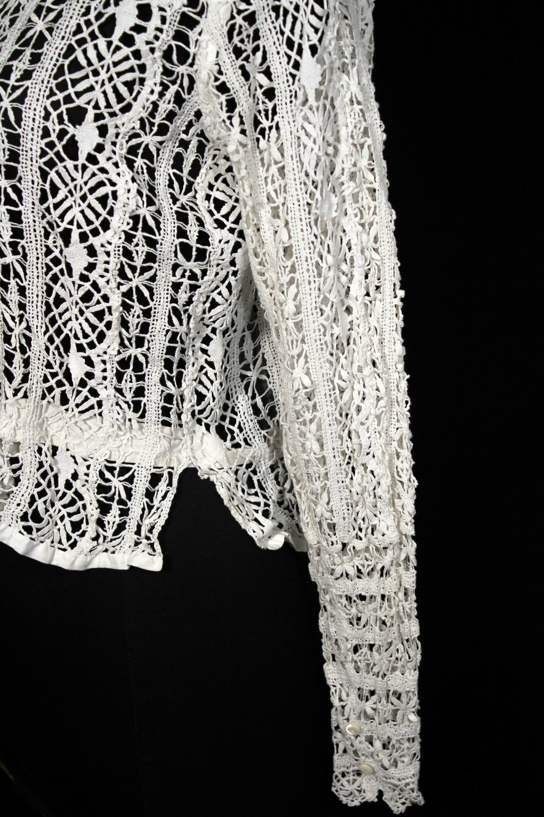 RARE FRENCH ANTIQUE VICTORIAN-EDWARDIAN ERA HAND MADE WHITE BLOUSE OUSE SIZE 38