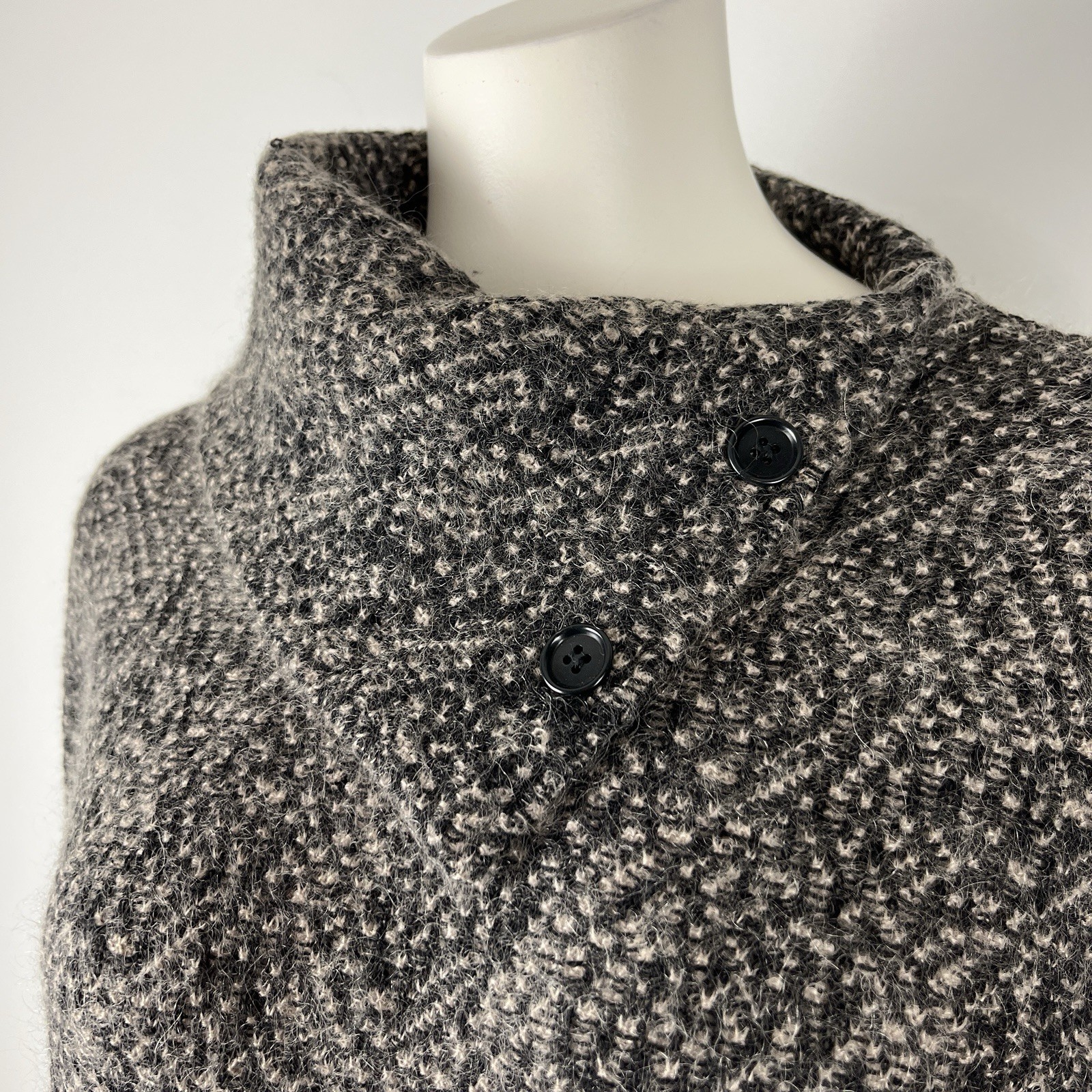 VTG 90s Georgio Armani Collezioni Women’s Sweater Wool Mohair Blend Gray Size 10