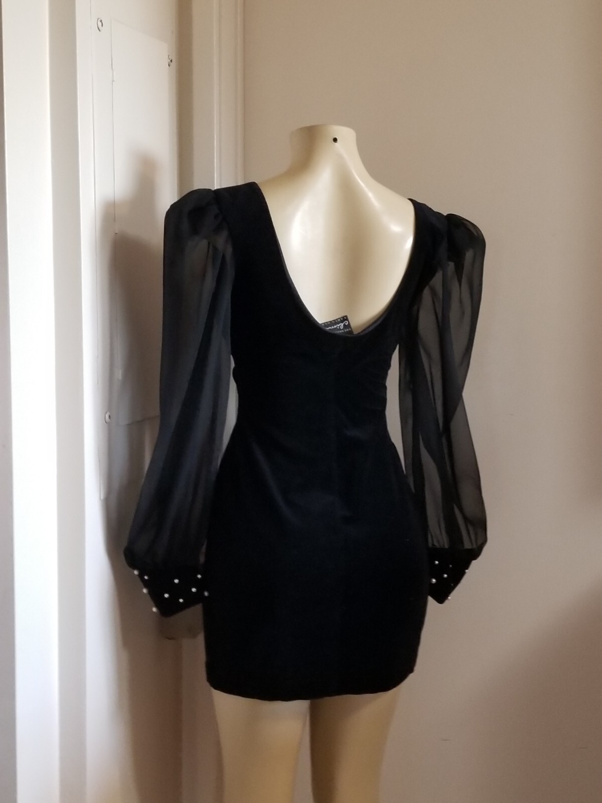 Vintage 80s Karen Okada climax david Howard pearls velour dress