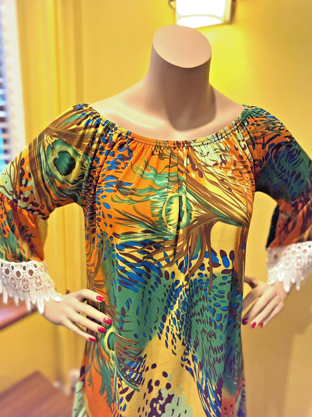 VINTAGE 60’s Micro Mini Dress PEACOCK PATTERN Lace Sleeve 36 inch bust