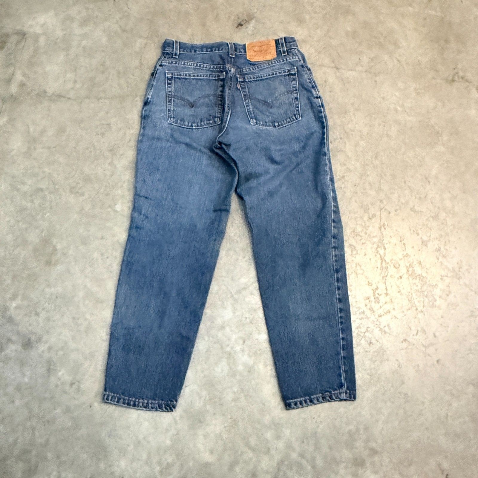Vintage 90s Levis 550 Jeans Women’s 29×27 Blue Denim Relaxed Fit Tapered Leg