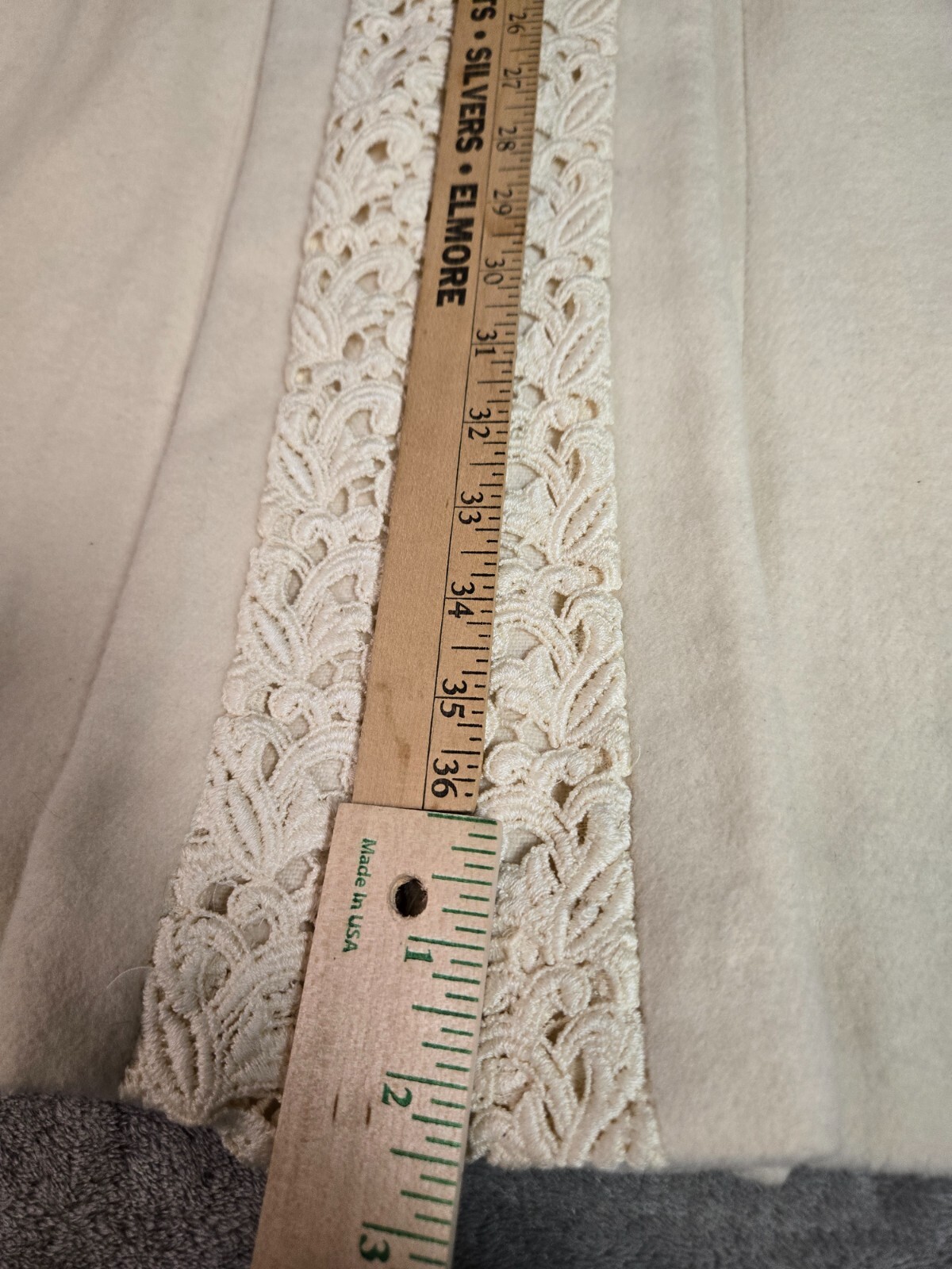 Andrea Women’s Coat Size 8 Cream With Eyelet Lace Trim 70% Wool Lined UEC