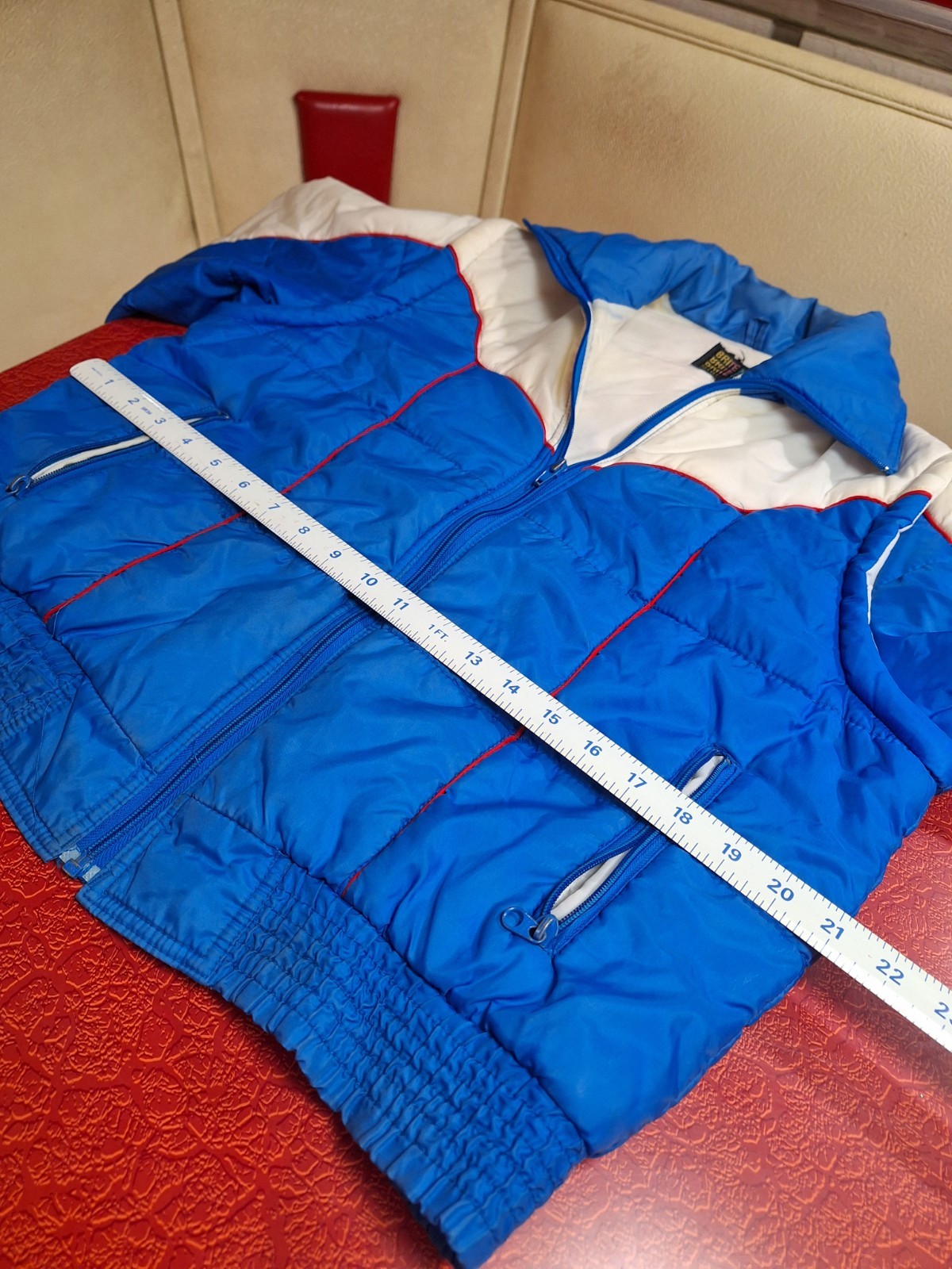 True VTG Mid-century 1970s 80s Brite N Sassy Puffer Ski Jacket Vest Snow Bunny L