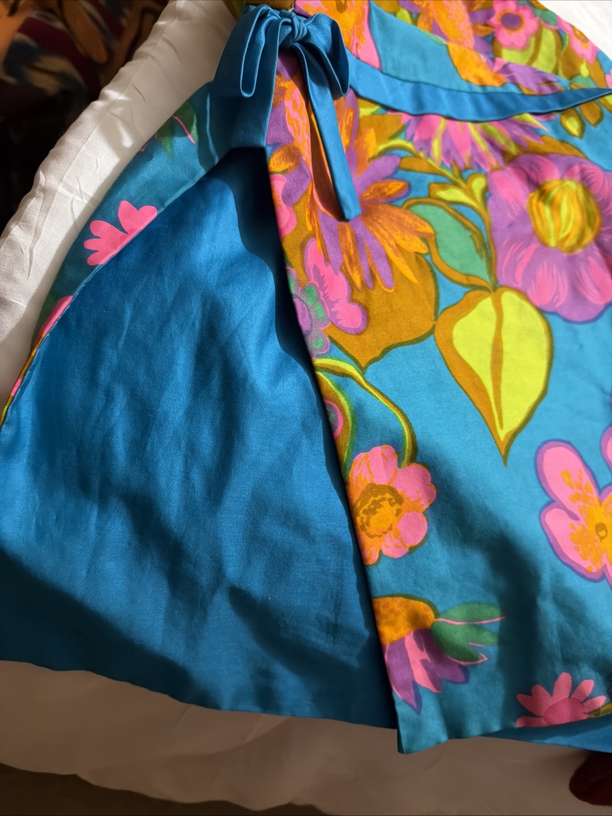 Vintage 60s 70s Hawaii M Bright Floral Print maxi Dress Multi Vibrant Colors