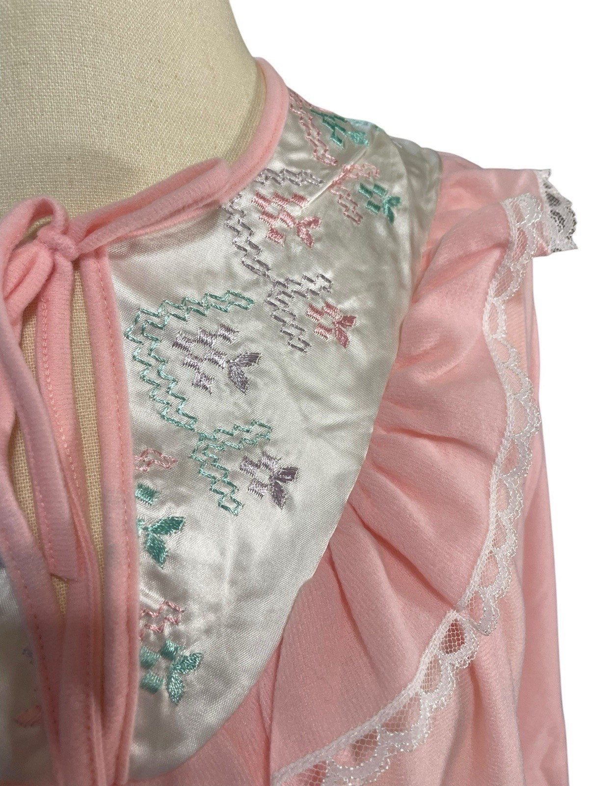 Vintage Stardust Pink Nightgown Large South West Embroidery Lace Long Sleeve New