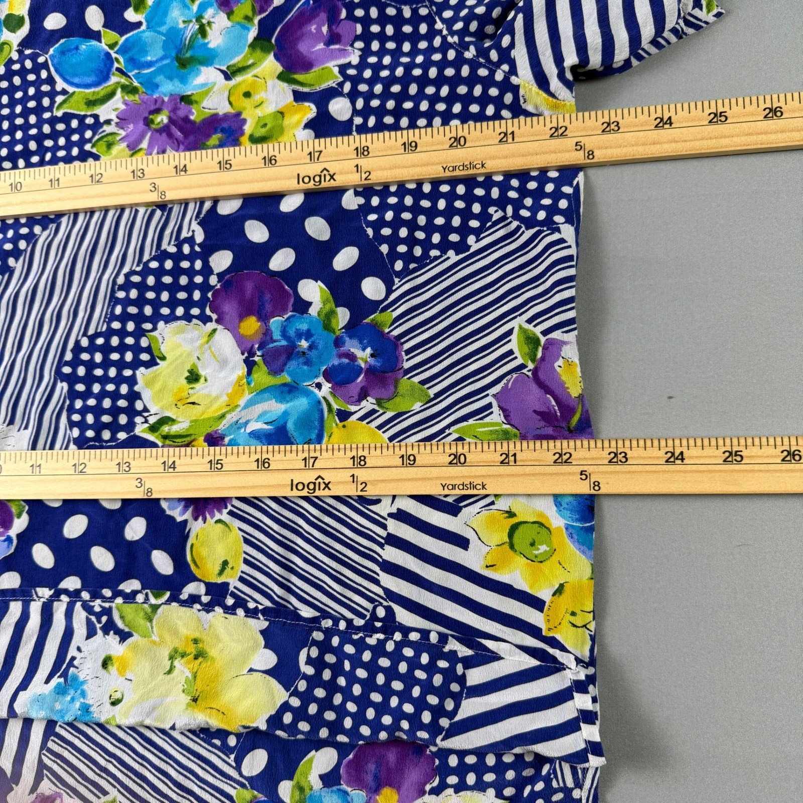 Vintage 90s Christie & Jill 100% Silk Floral Blouse XL Blue Geometric Classic