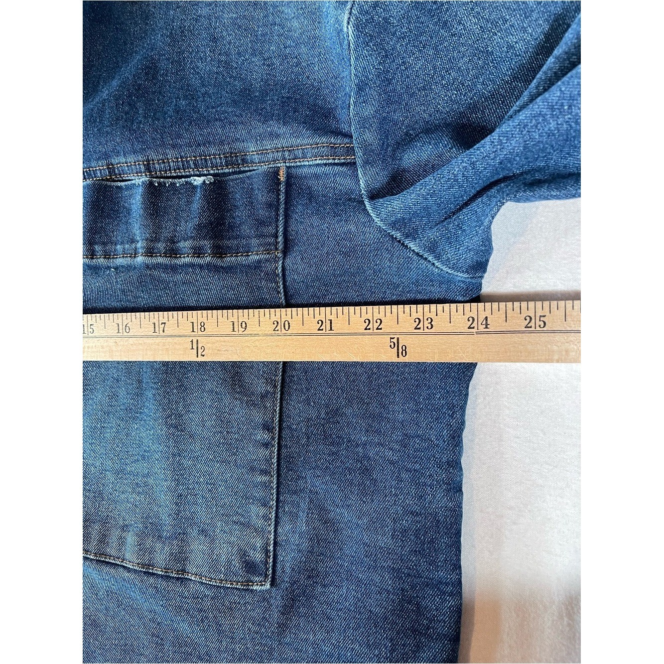 Kensie Women’s Vintage Luxe Medium Blue Boxy Denim Jacket with Chest Pockets