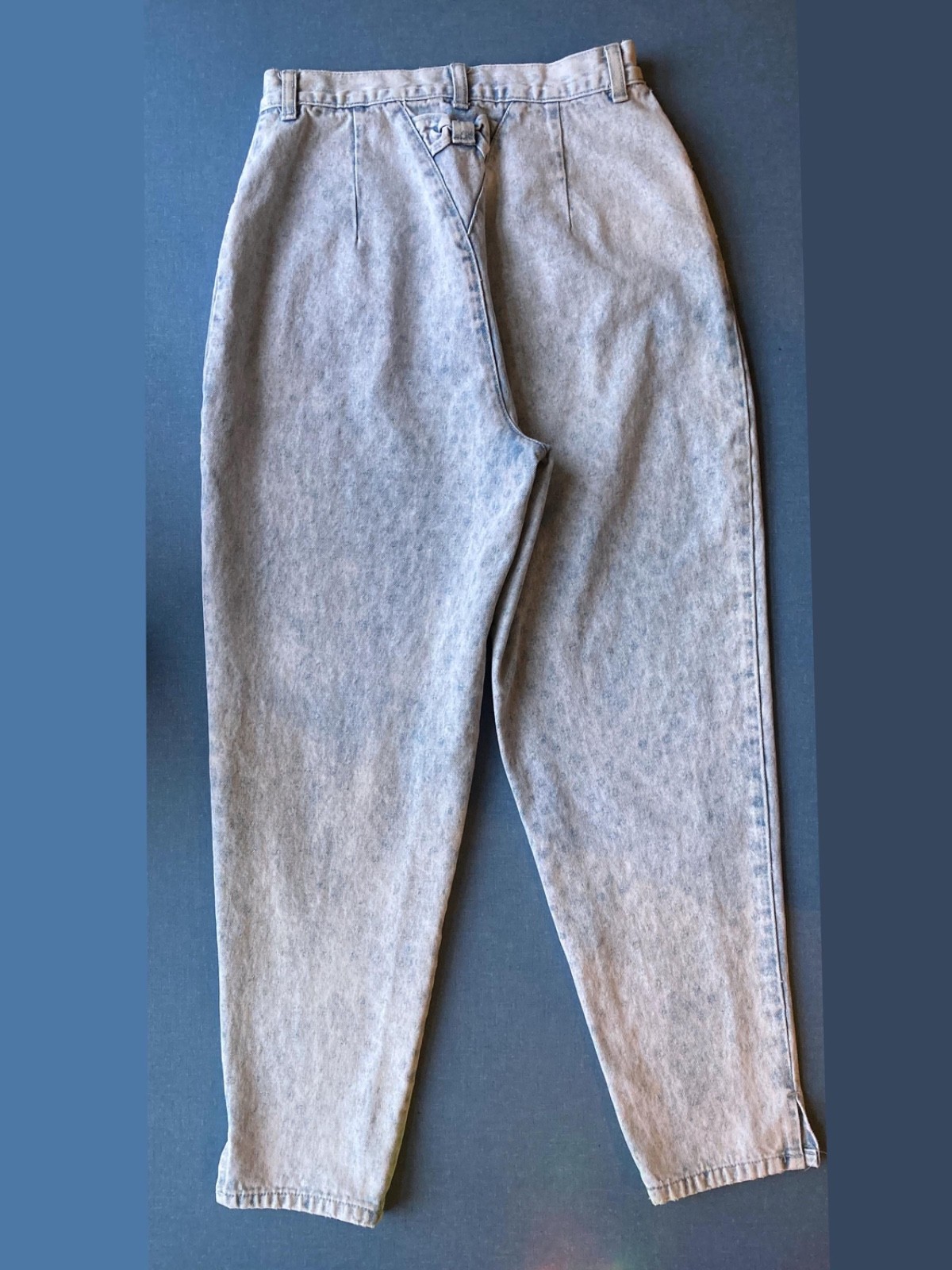 Vintage 80s Light Wash Polka Dot Tapered Jeans, XS, Waist 28″