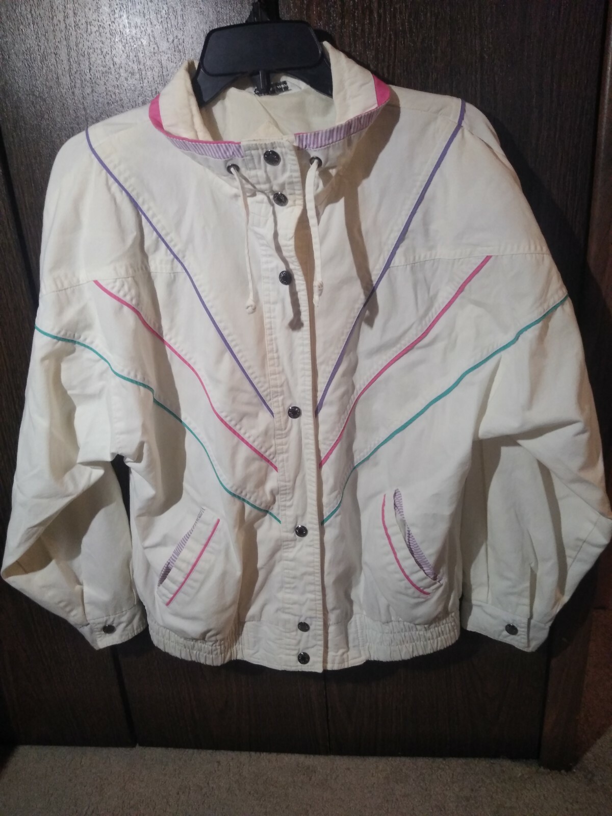 Vintage Classic Karzima East LTD White/Neon Windbreaker Style Jacket. Medium