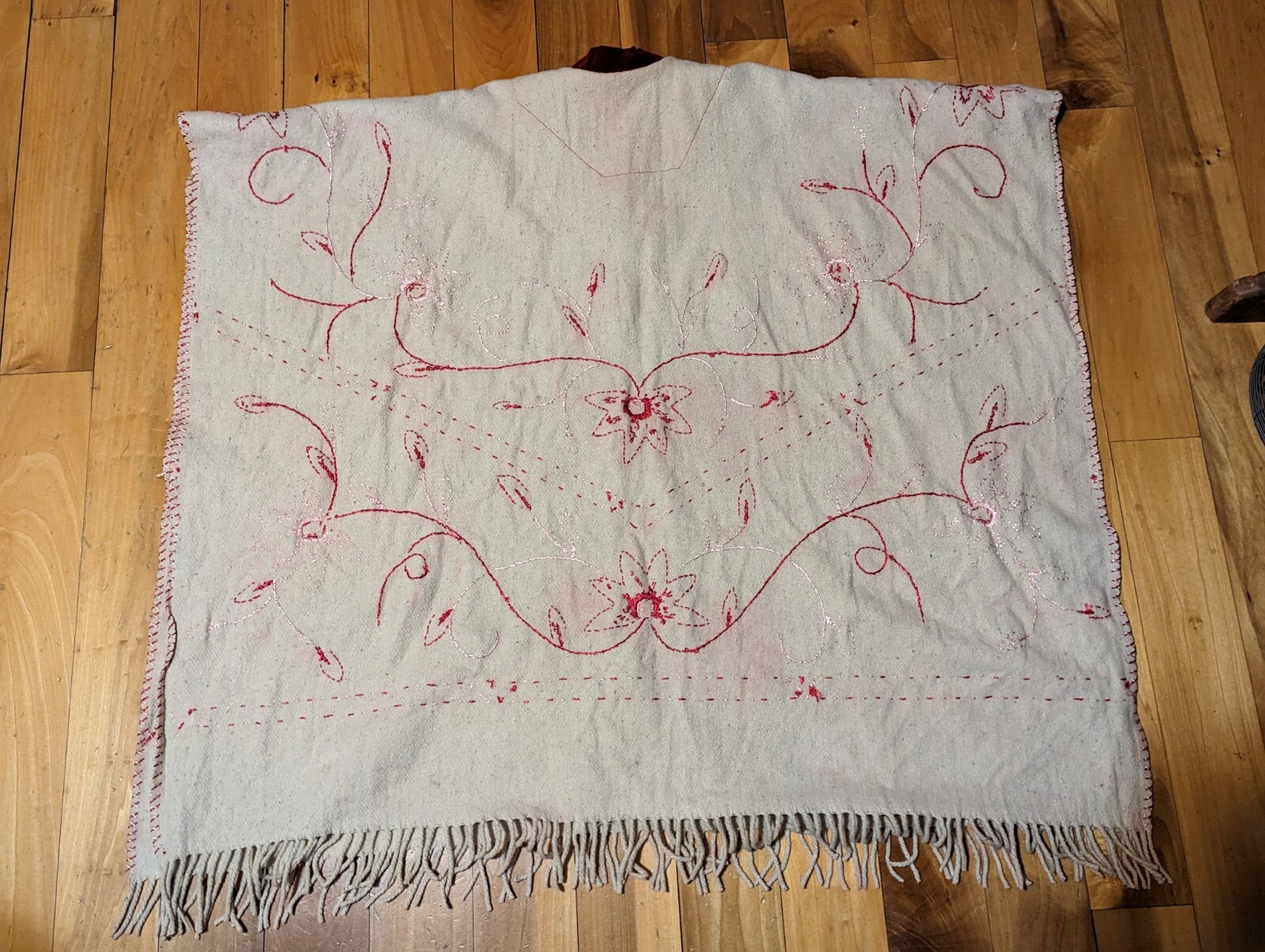 VTG Boho Chic Hippie Unbleached Wool Red Velvet Embroidered Fringe Poncho OOAK